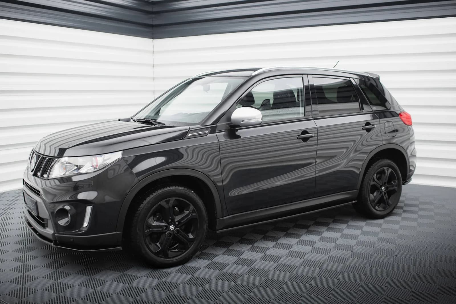 Накладки на пороги Maxton Suzuki Vitara S Mk2 - фото My Tuning Lab