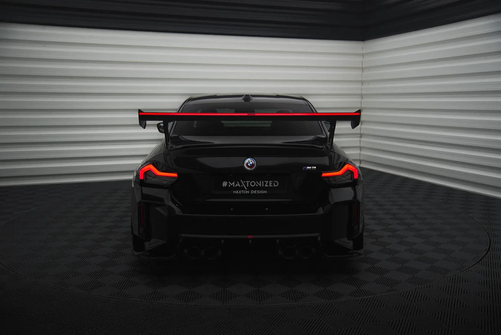 Karbonowy Spoiler Z Zewnętrznymi Wspornikami + Światło LED Maxton BMW M2 G87 / M240i / 2 M-пакет / 2 Standard G42 - фото My Tuning Lab