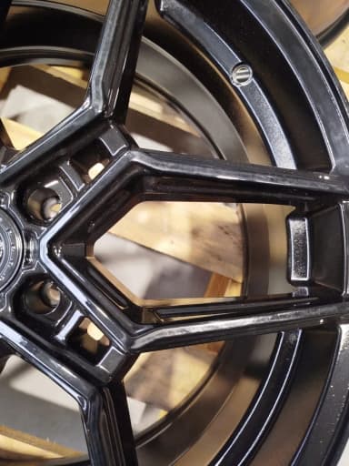 Комплект легкосплавних дисків 20" Concaver CVR5 20x8,5 ET35 5x112 глянцевий чорний - фото My Tuning Lab