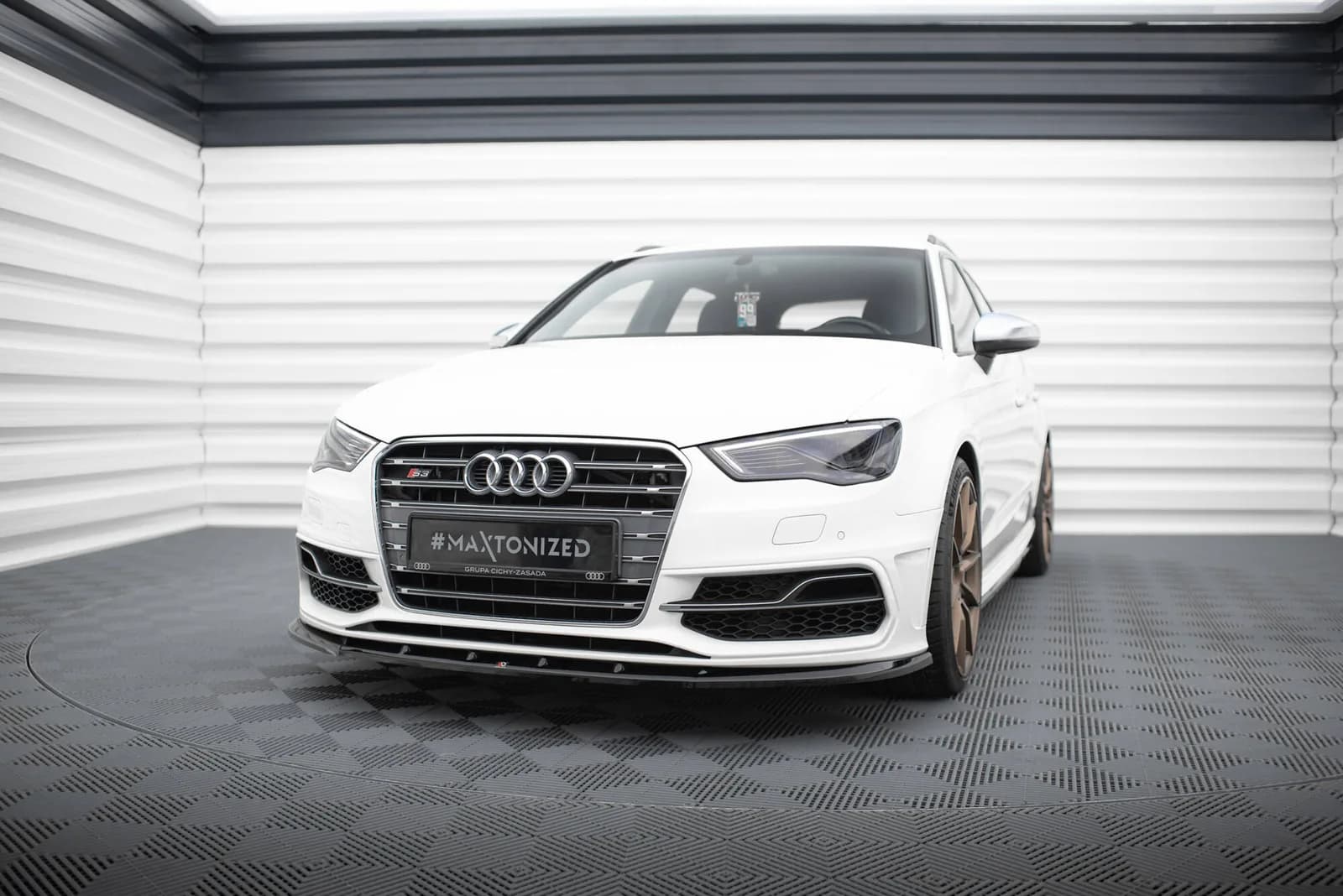 Передній сплітер V.1 Maxton Audi S3 / A3 S-Line Sportback / Hatchback 8V - фото My Tuning Lab