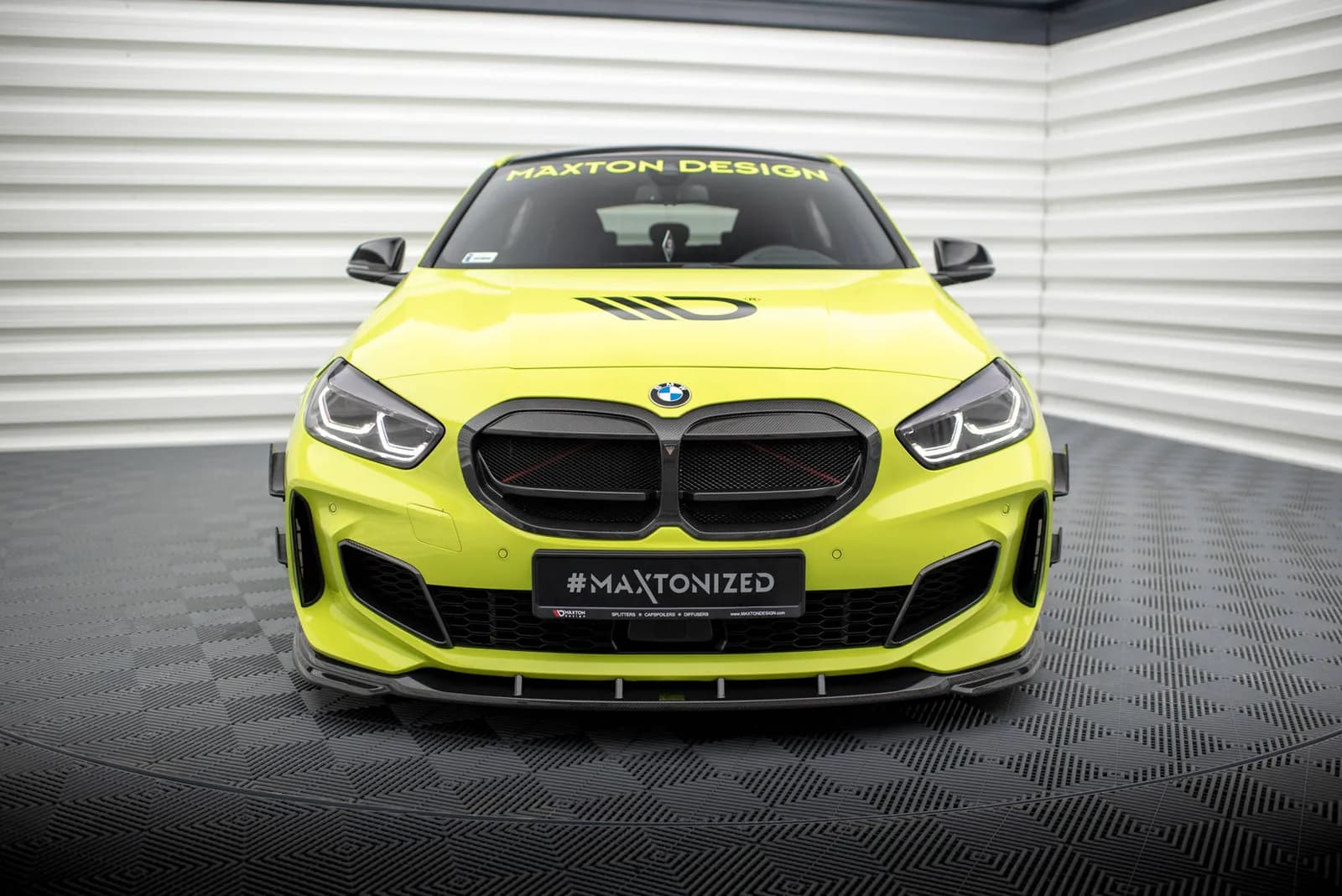 Karbonowe Канарди (аеродинамічні накладки переднього бампера) Prepreg Maxton BMW 1 M-пакет / M135i / 128ti F40 - фото My Tuning Lab