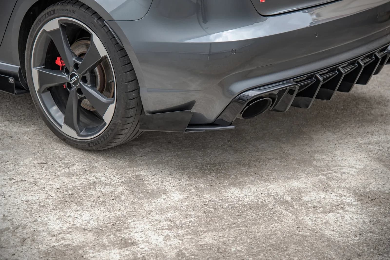 Задні сплітери Boczne Street Pro + Flaps Maxton Audi RS3 8V Sportback - фото My Tuning Lab