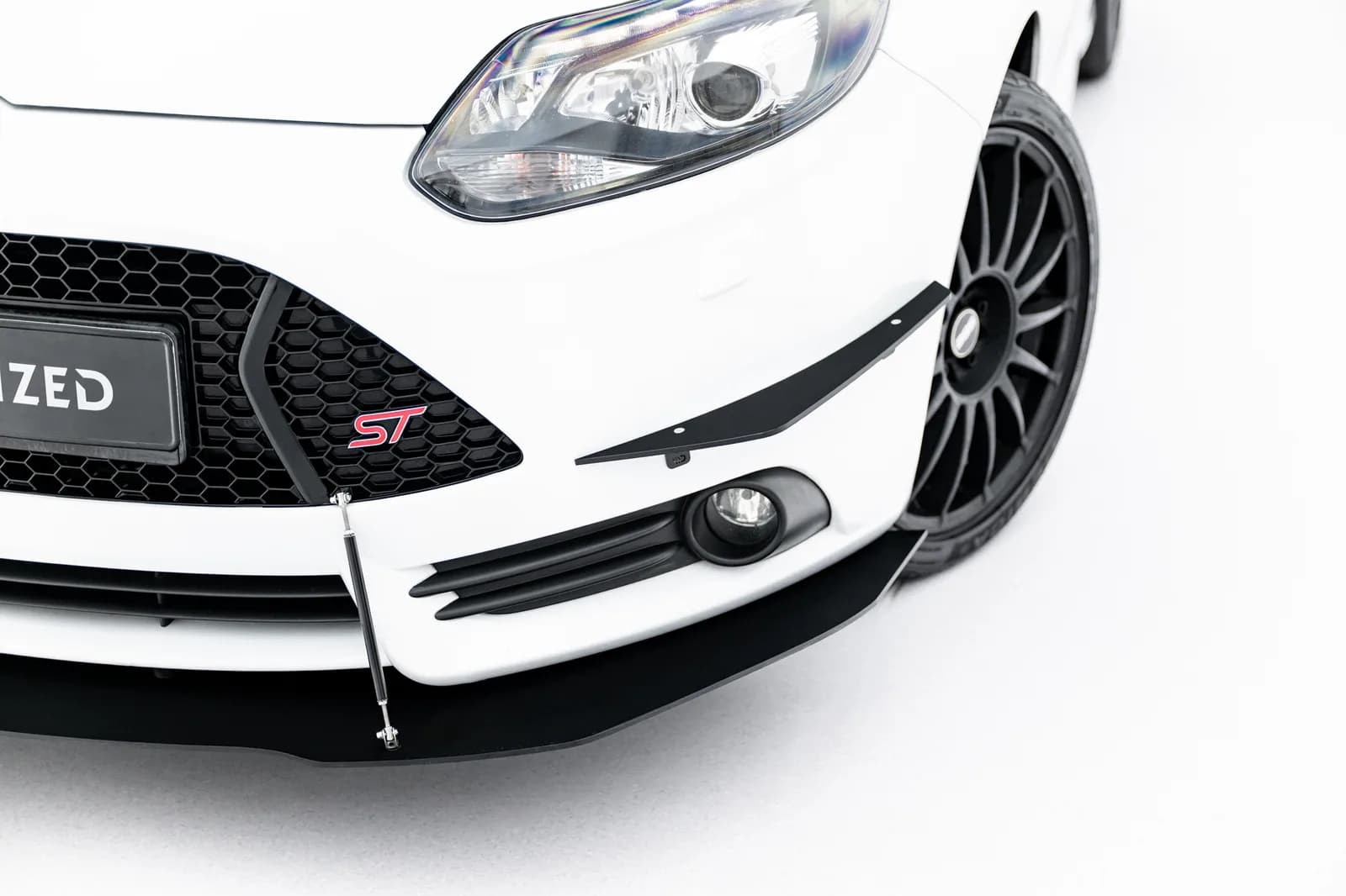 Канарди (Бічні накладки бампера Maxton) Ford Focus ST MK3 - фото My Tuning Lab