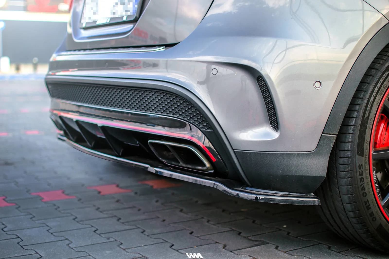 Задній сплітер Maxton Mercedes-Benz GLA 45 AMG - фото My Tuning Lab