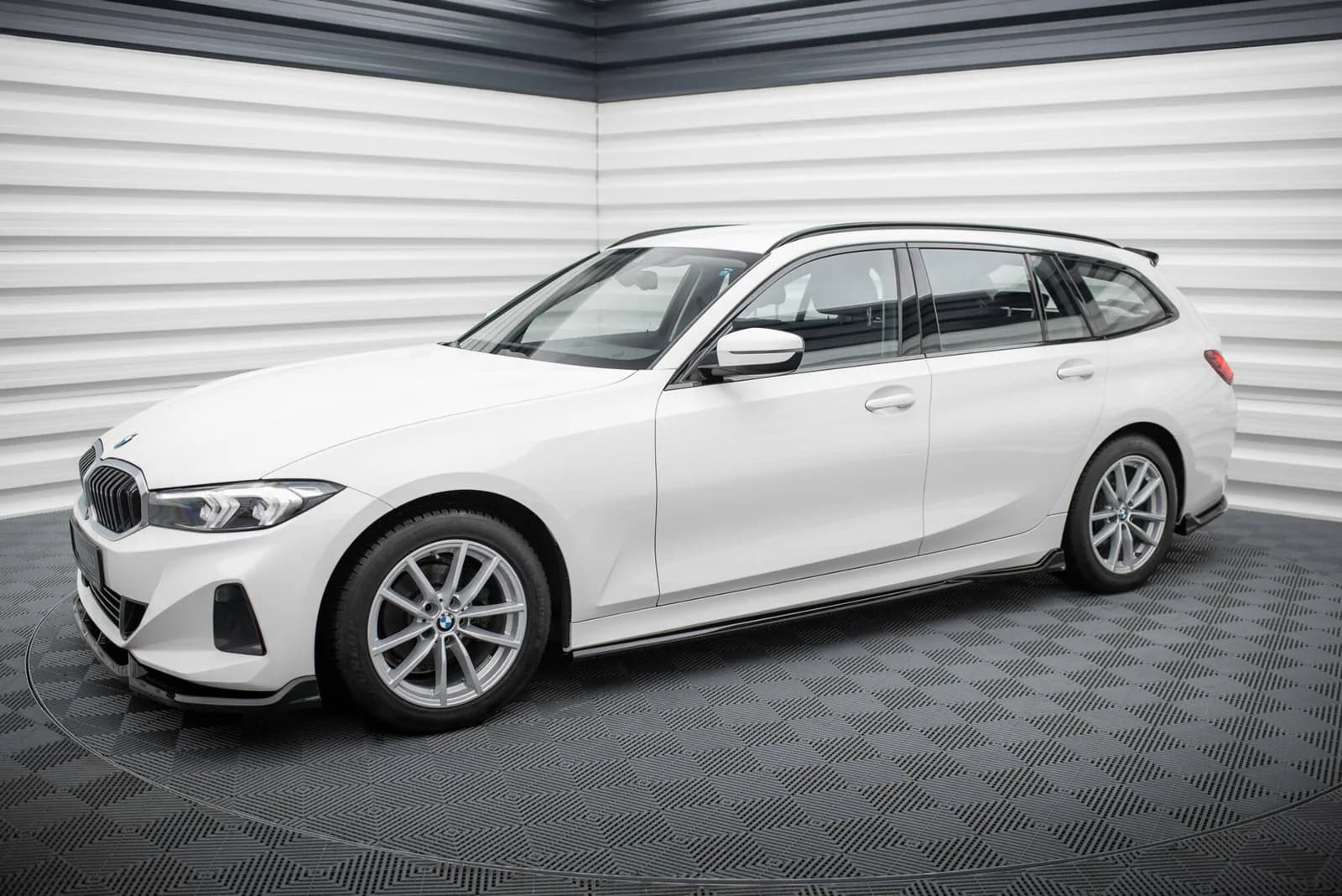 Накладки на пороги Maxton BMW 3 Sedan / Touring G20 / G21 Facelift - фото My Tuning Lab