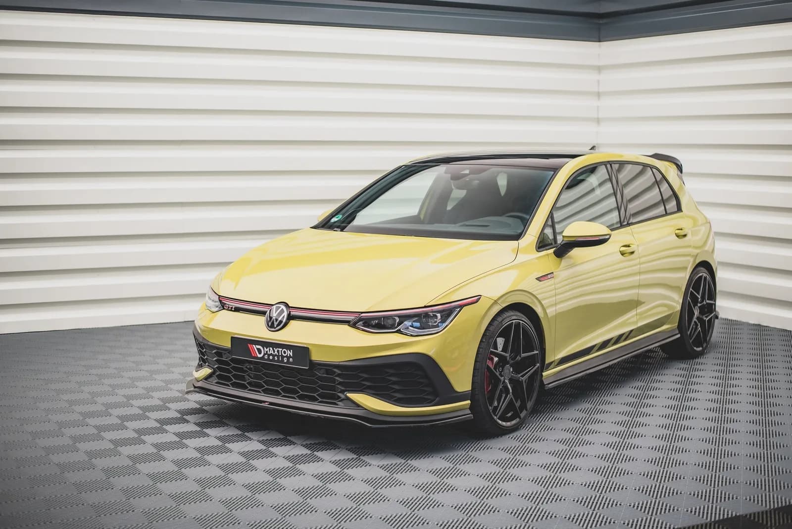 Передній сплітер V.3 Maxton Volkswagen Golf 8 GTI Clubsport - фото My Tuning Lab