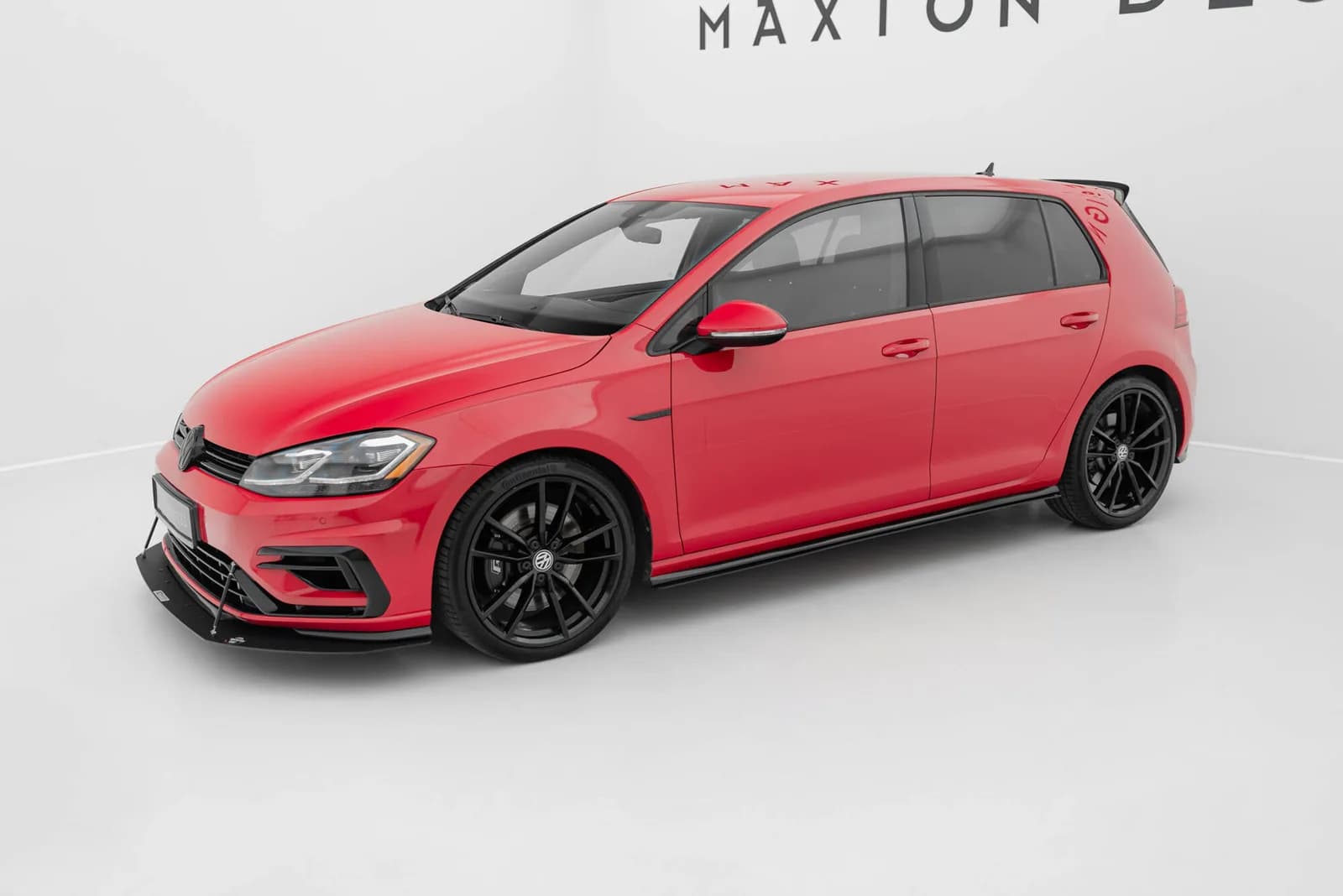 Maxton Design Накладки на пороги Racing VW Golf 7 R / R-Line Facelift - фото My Tuning Lab