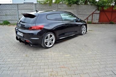 Maxton Design Задній дифузор i Задні сплітери Boczne VW Scirocco 3R - фото My Tuning Lab