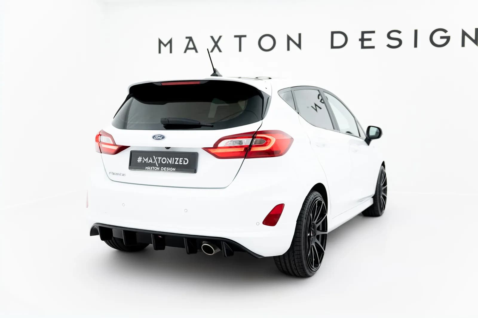 Задня накладка Maxton Ford Fiesta MK8 ST-Line - фото My Tuning Lab