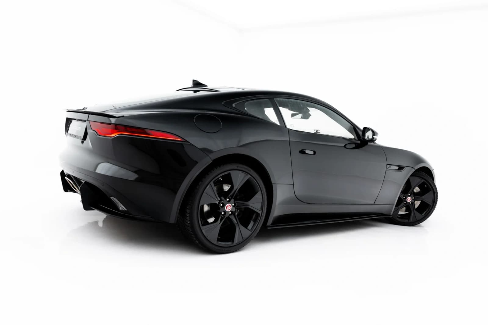 Накладки на пороги Street Pro Maxton Jaguar F-Type X152 Facelift 2 - фото My Tuning Lab