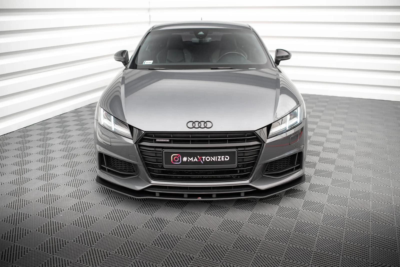 Передній сплітер Street Pro Maxton Audi TT S / S-Line 8S - фото My Tuning Lab