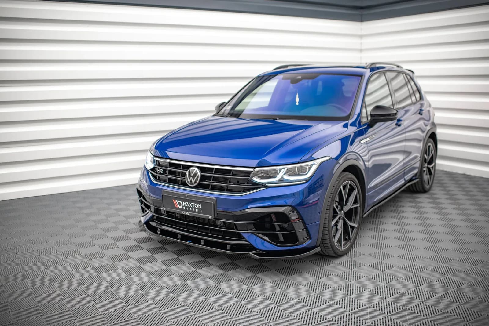 Передній сплітер V.3 Maxton Volkswagen Tiguan R / R-Line Mk2 Facelift - фото My Tuning Lab
