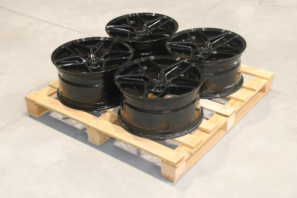Комплект легкосплавних дисків 19" Concaver CVR2 19x9,5 ET45 5x114,3 платиновий чорний - фото My Tuning Lab