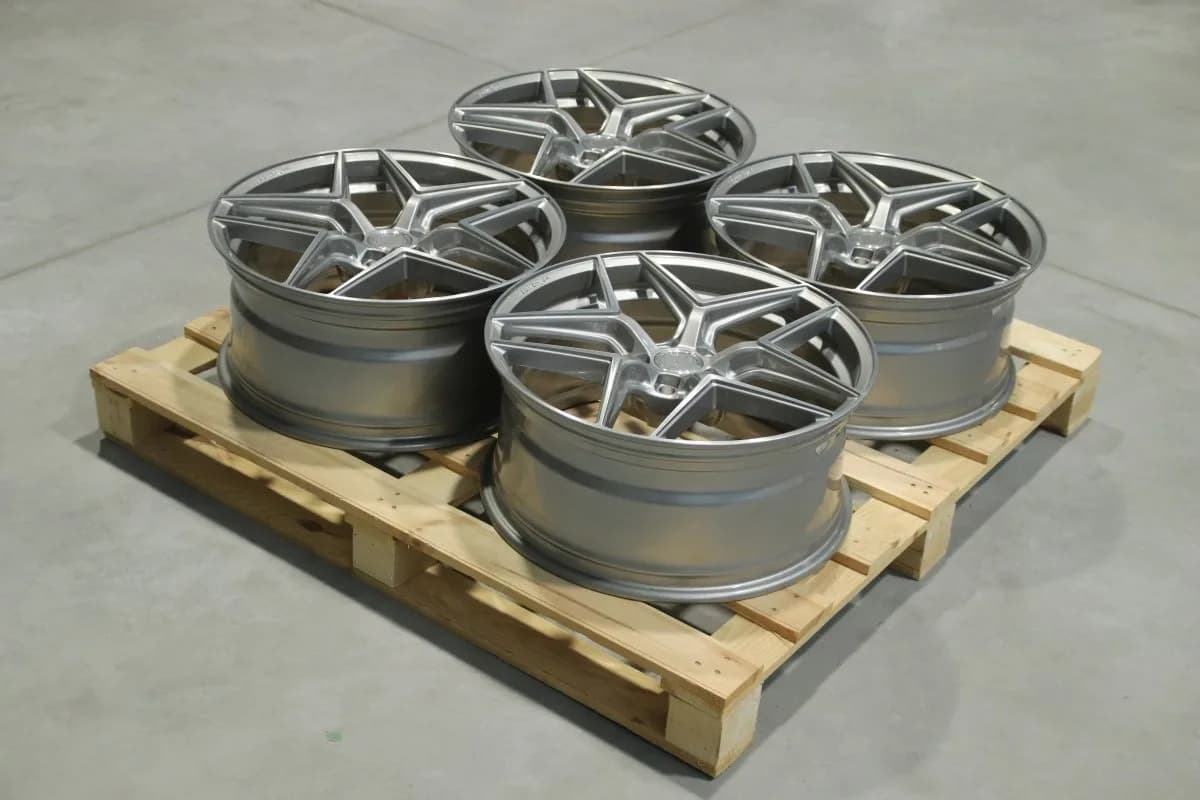 Комплект легкосплавних дисків 20" Concaver CVR2 20x9 ET20 5x112 брашований Titanium - фото My Tuning Lab