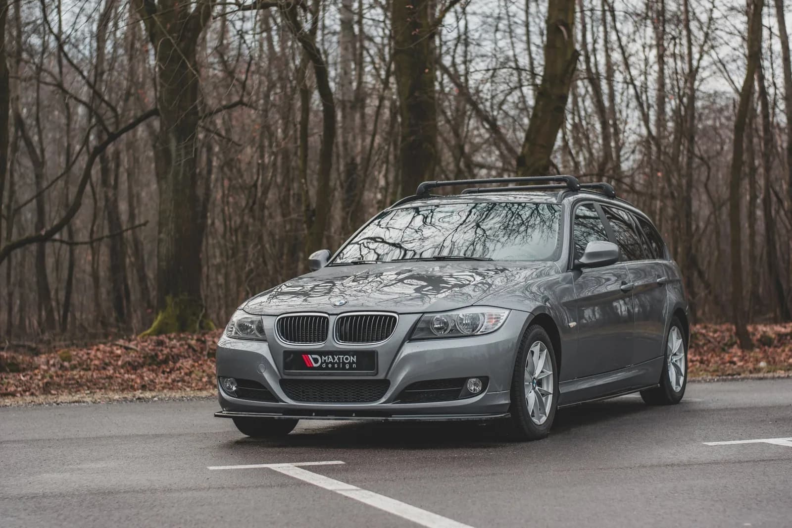 Передній сплітер Maxton V2 BMW 3 E90/E91 Facelift (чорний глянець) - фото My Tuning Lab