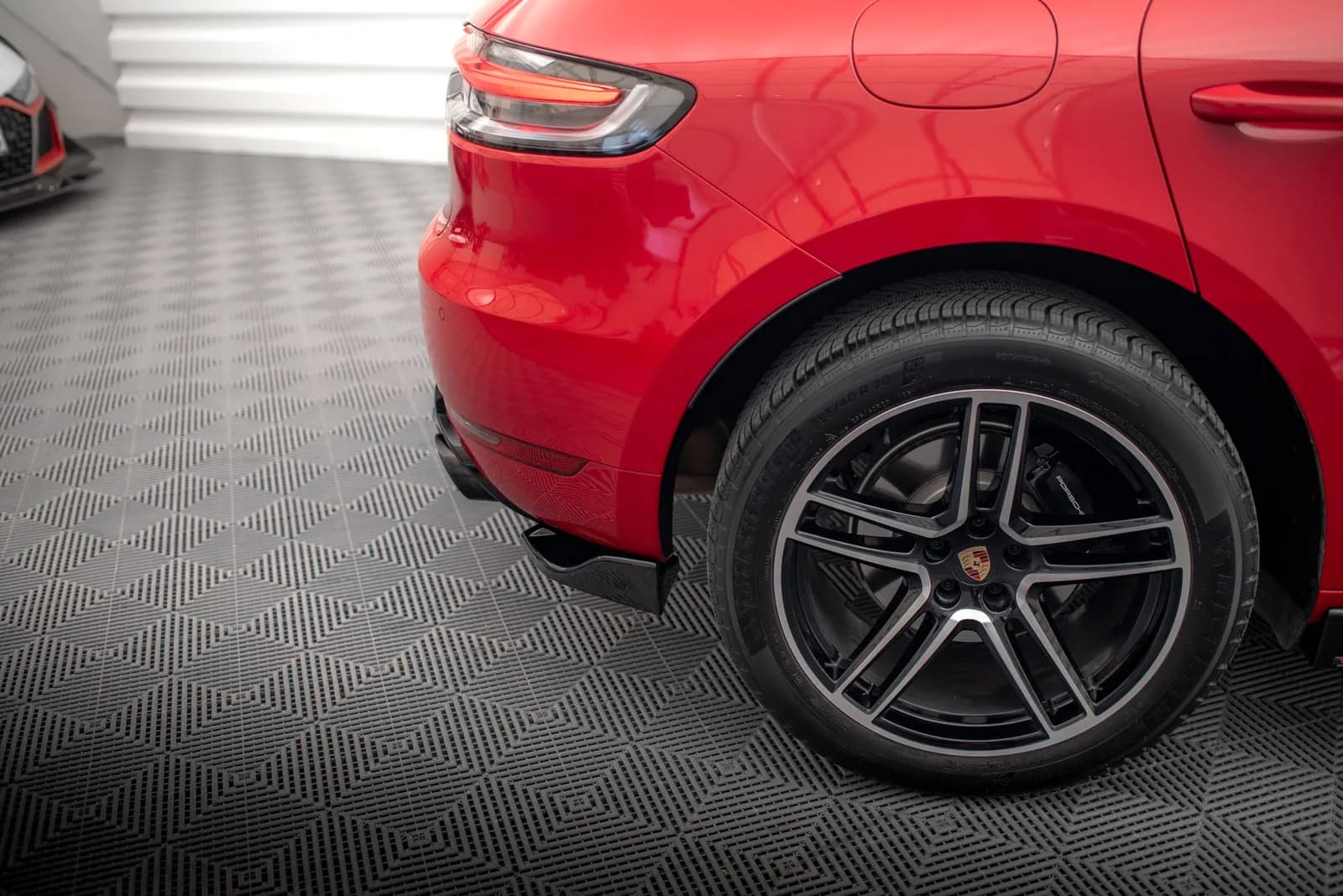Задні сплітери Boczne Maxton Porsche Macan GTS / Sport Design Mk1 Facelift - фото My Tuning Lab