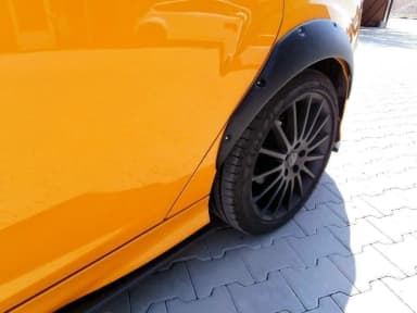 Розширювачі арок Maxton Ford Focus ST MK3 (чорний глянець) - фото My Tuning Lab