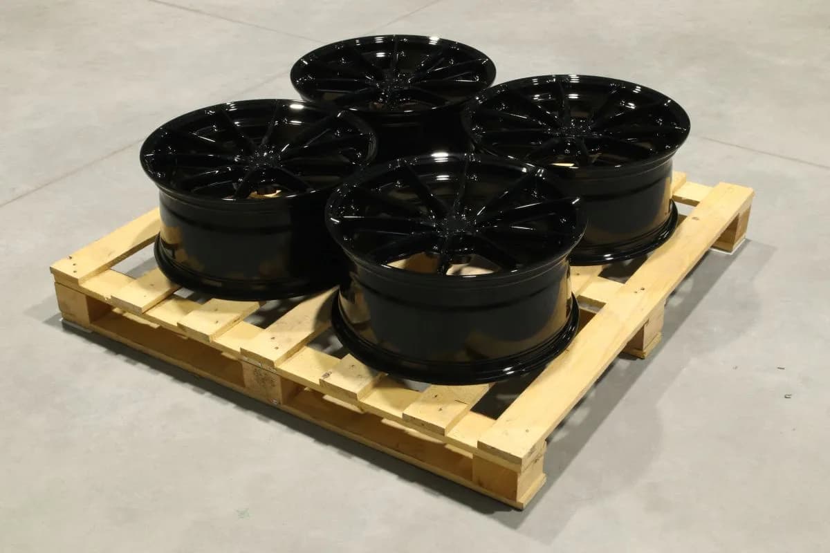 Комплект легкосплавних дисків 19" Japan Racing JR37 19x8,5 ET35 5x112 глянцевий чорний - фото My Tuning Lab