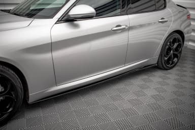 Накладки на пороги Maxton Alfa Romeo Giulia Sport - фото My Tuning Lab
