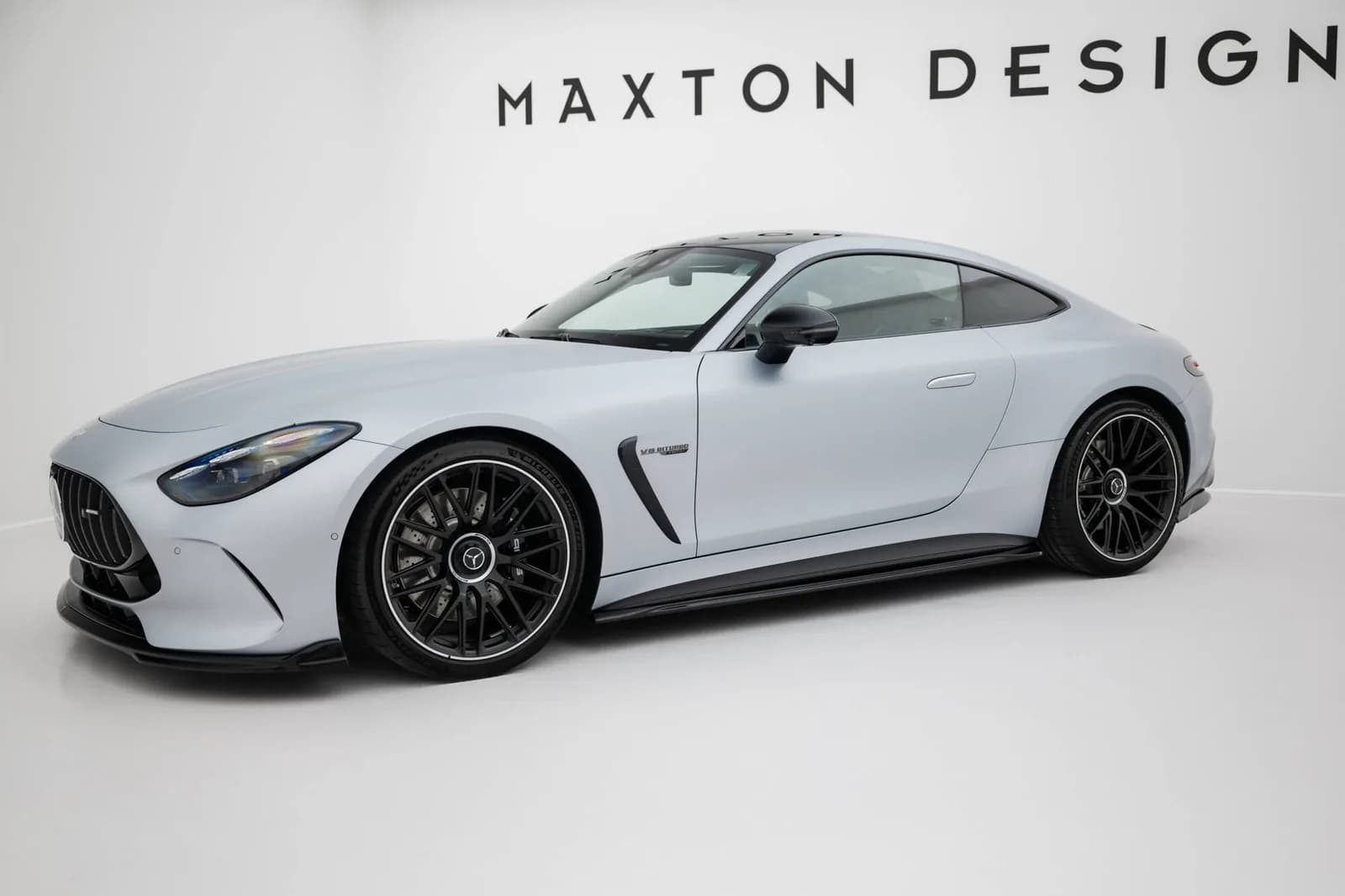 Накладки на пороги V.1 Maxton Mercedes-AMG GT 63 / 55 / 63 S E Performance C192 - фото My Tuning Lab