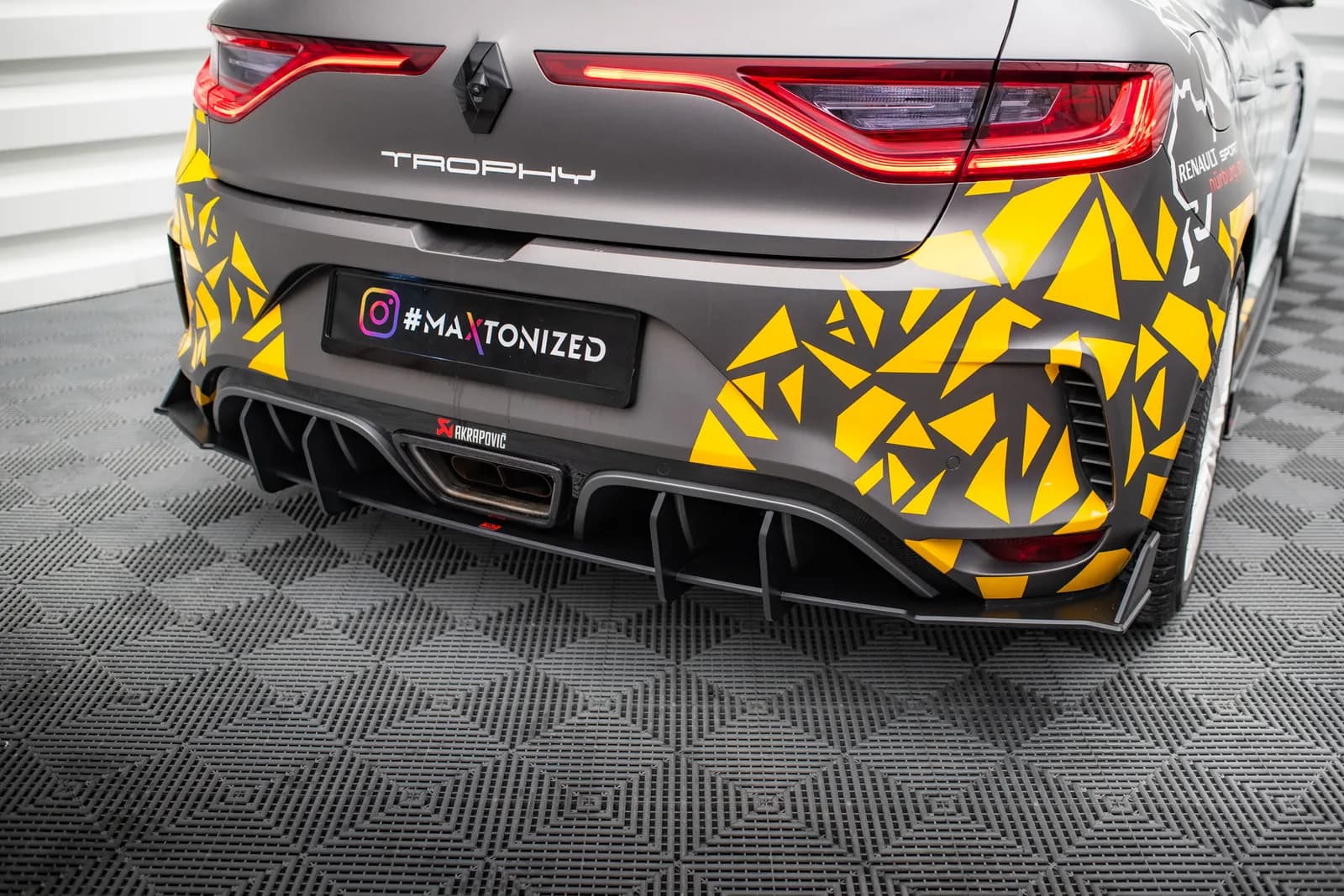 Задній дифузор Street Pro Maxton Renault Megane RS Mk4 - фото My Tuning Lab