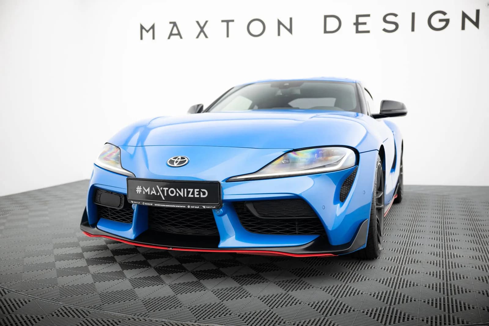 Передній сплітер Maxton V3 Toyota Supra MK5 (чорний глянець) - фото My Tuning Lab