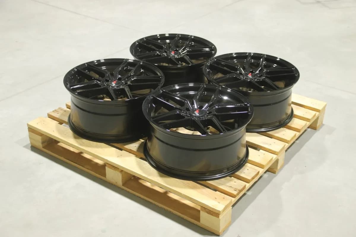 Комплект легкосплавних дисків 19" Japan Racing JR25 19x8,5 ET35 5x114,3 глянцевий чорний - фото My Tuning Lab