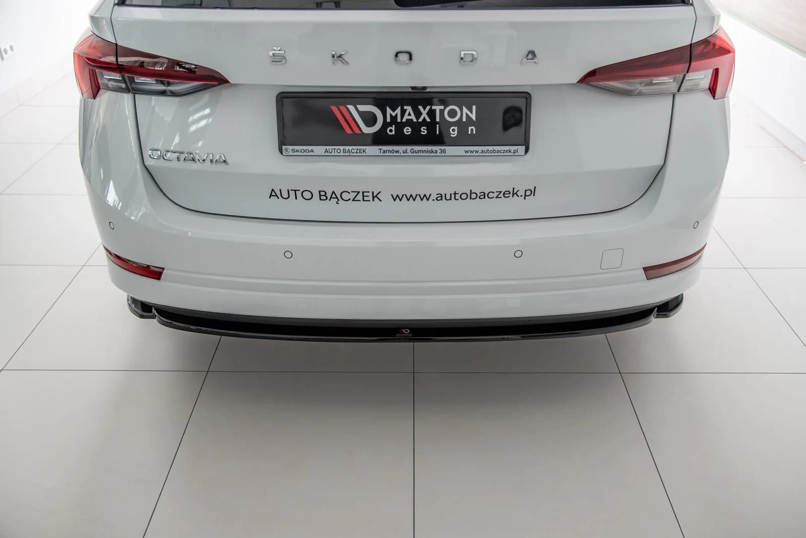 Задній сплітер Maxton Skoda Octavia Mk4 - фото My Tuning Lab