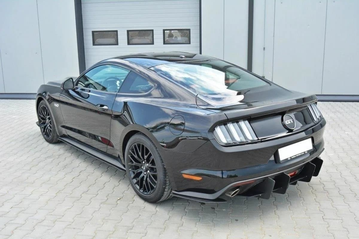 Накладки на пороги Racing Maxton Ford Mustang GT Mk6 - фото My Tuning Lab
