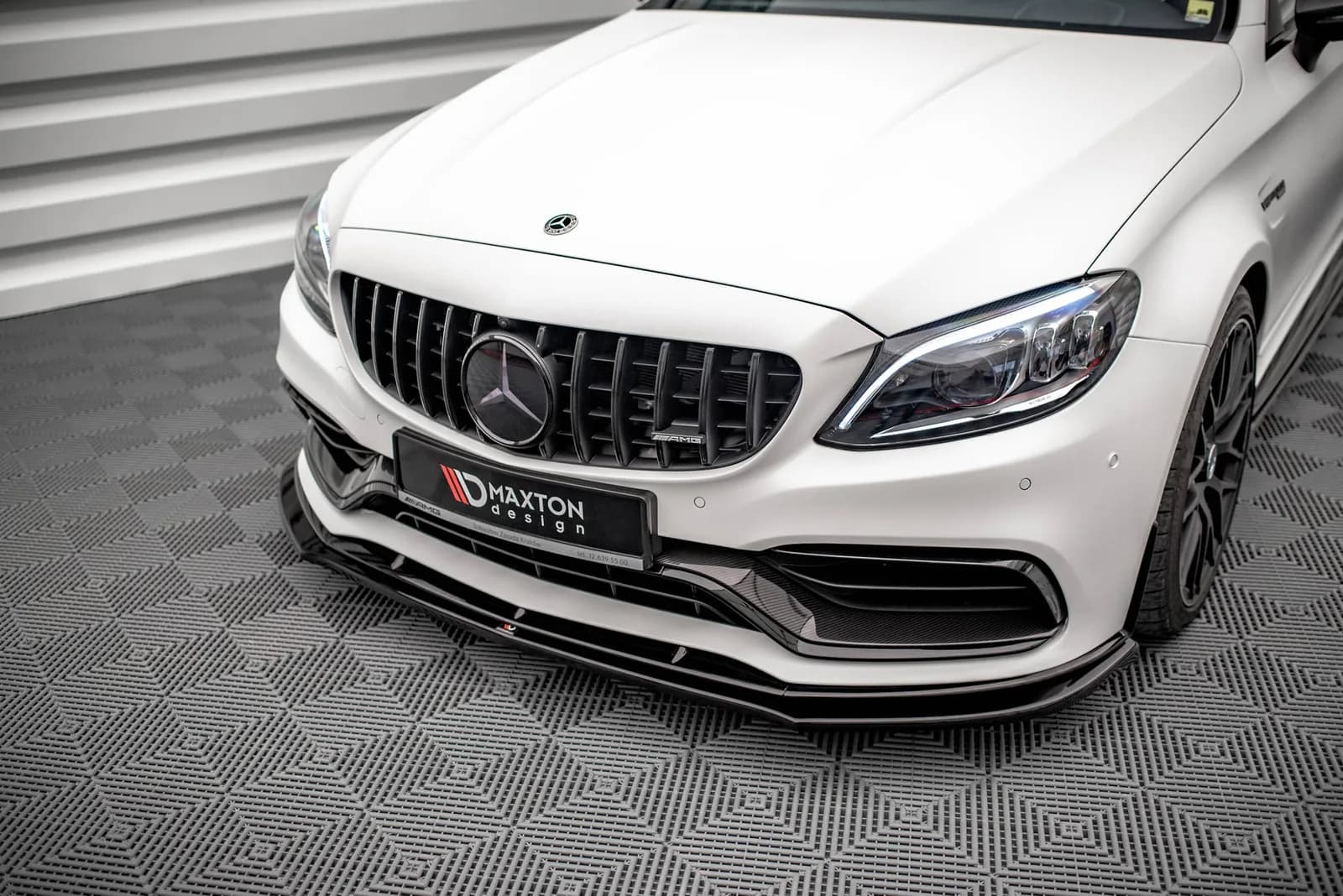 Передній сплітер V.3 Maxton Mercedes-AMG C63 Coupe AMG Aero Pack C205 Facelift - фото My Tuning Lab