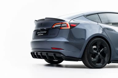 Задня накладка V.2 Maxton Tesla Model 3 - фото My Tuning Lab