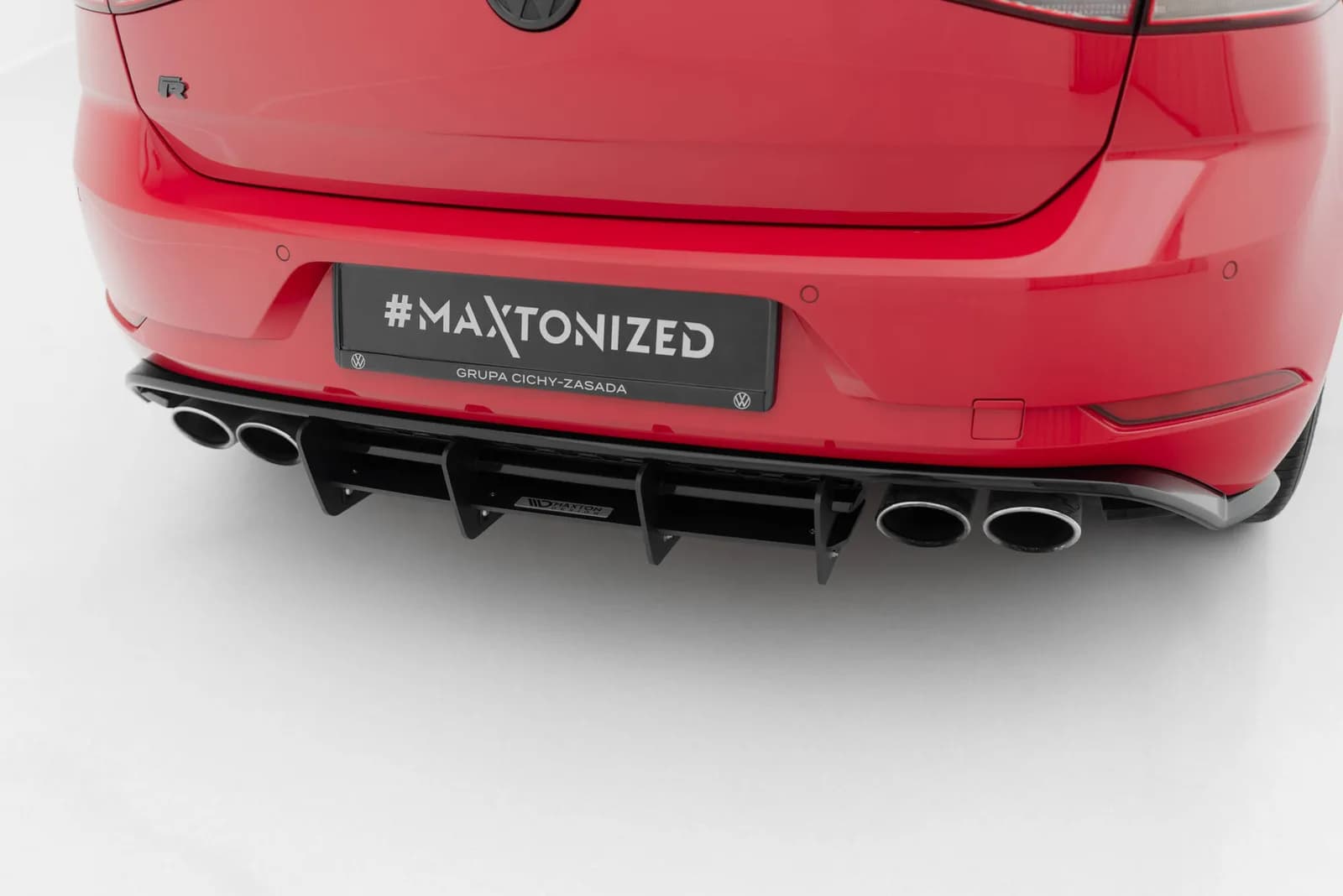 Задній дифузор Maxton Volkswagen Golf R Mk7 Facelift - фото My Tuning Lab