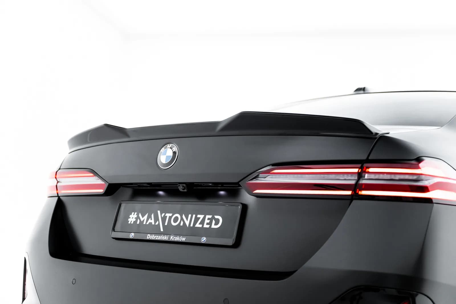 3D спойлер Maxton BMW 5 G60 / i5 M-пакет G60 / M5 G90 Sedan - фото My Tuning Lab