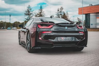 Задній сплітер środkowy Maxton BMW i8 (чорний глянець) - фото My Tuning Lab