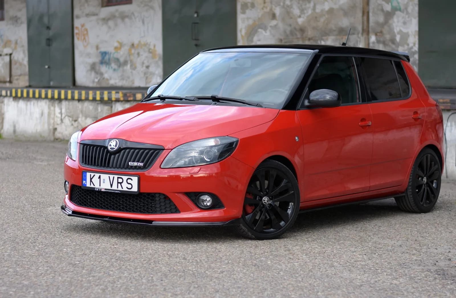 Przedni splitter Maxton Skoda Fabia MK2 RS (чорний глянець) - фото My Tuning Lab