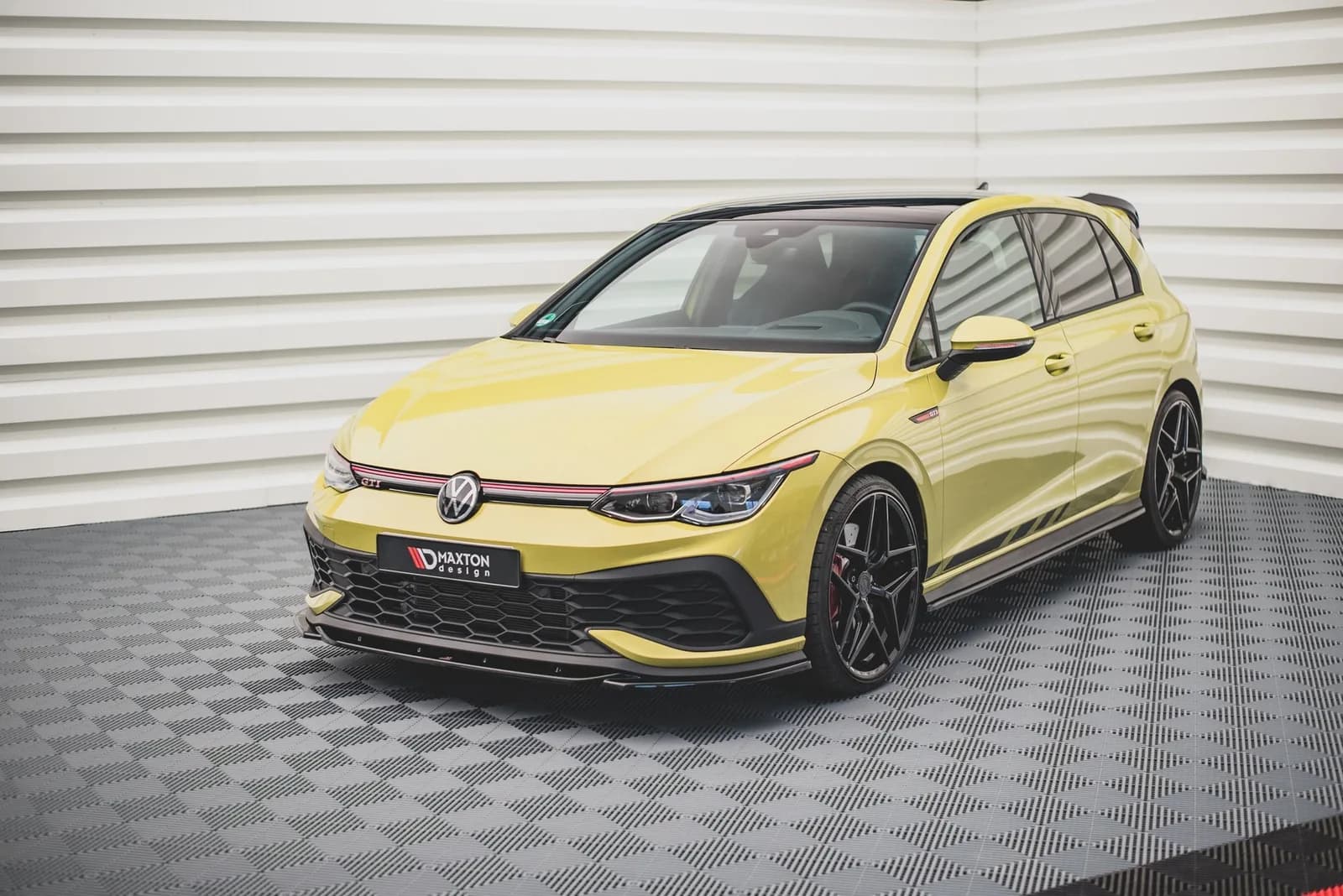 Передній сплітер V.2 Maxton Volkswagen Golf 8 GTI Clubsport - фото My Tuning Lab