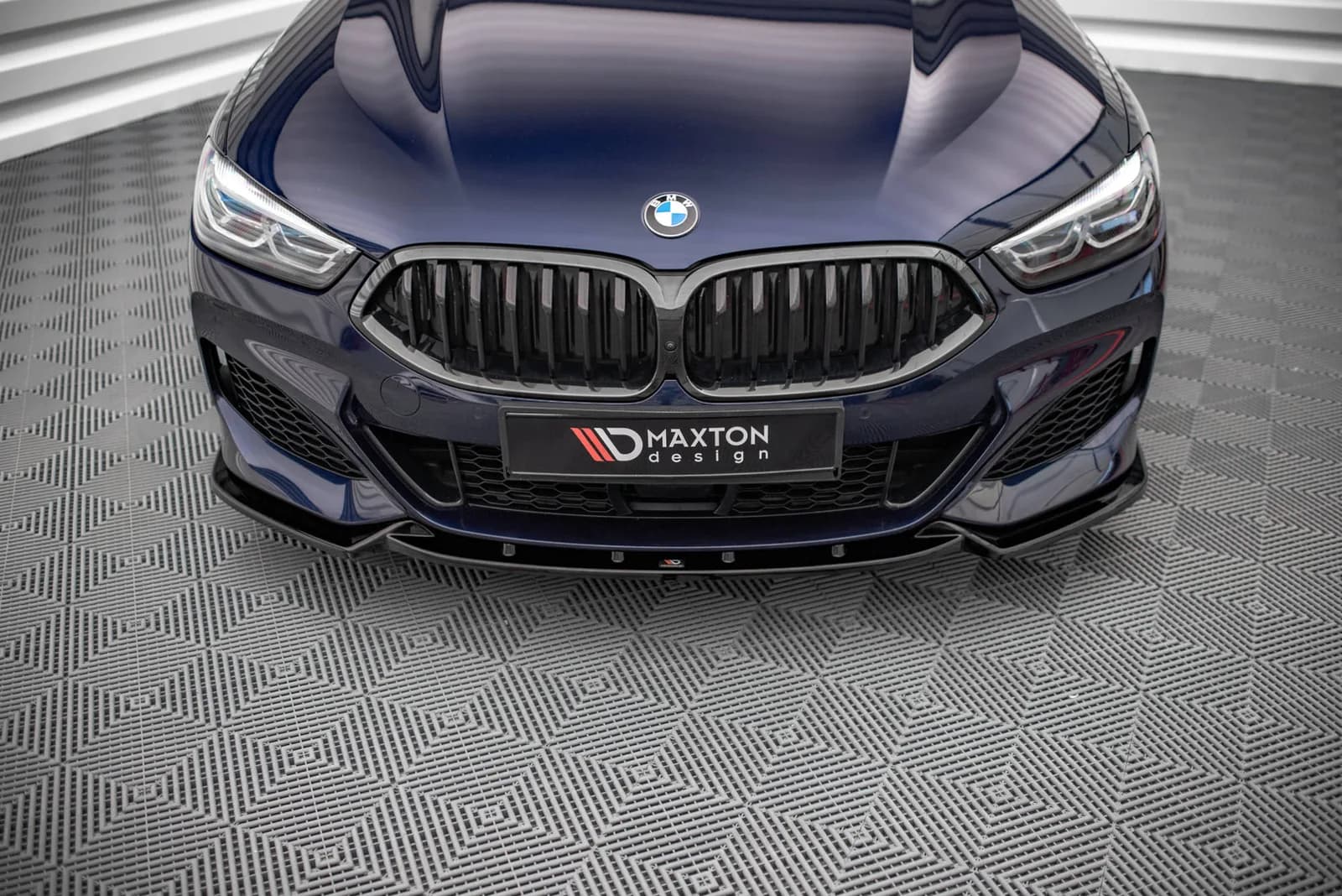 Передній сплітер V.3 Maxton BMW 8 Coupe G15 / 8 Gran Coupe M-пакет G16 - фото My Tuning Lab