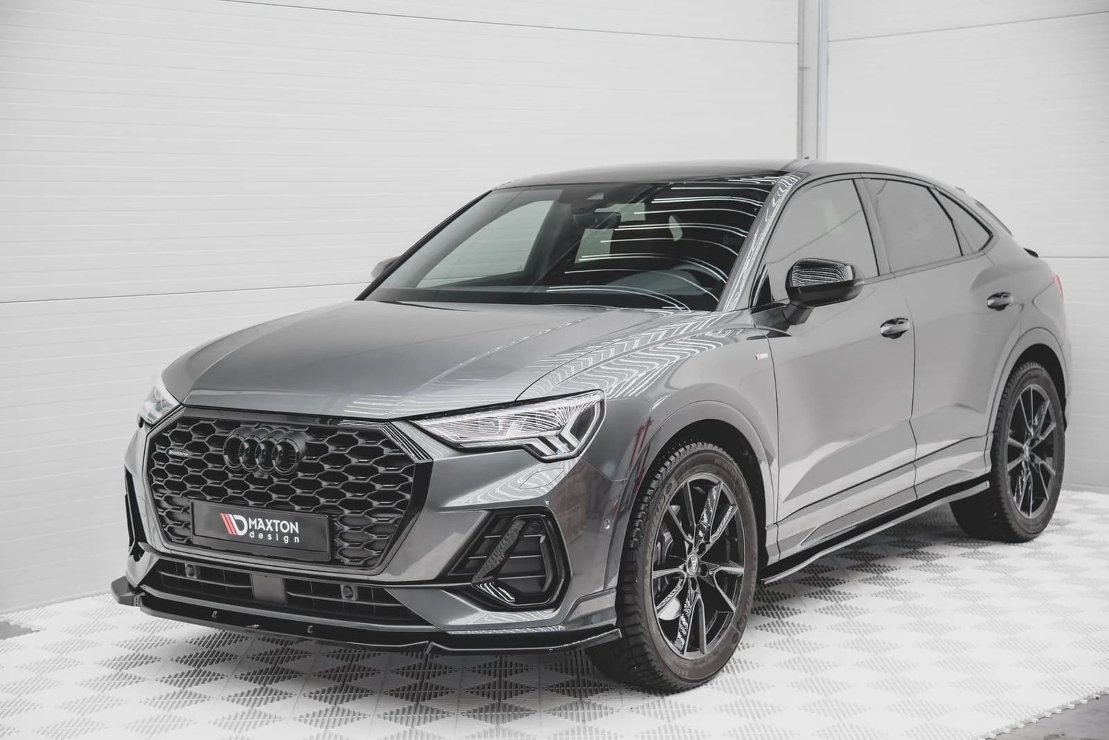 Передній сплітер V.1 Maxton Audi Q3 Sportback / SUV S-Line F3 - фото My Tuning Lab
