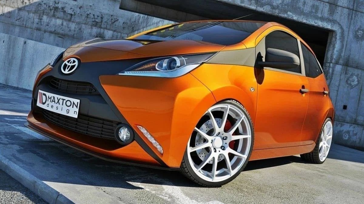 Передній сплітер Maxton Toyota Aygo MK2 (чорний глянець) - фото My Tuning Lab