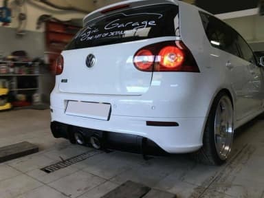 Задній дифузор Maxton Volkswagen Golf MK5 R32 - фото My Tuning Lab