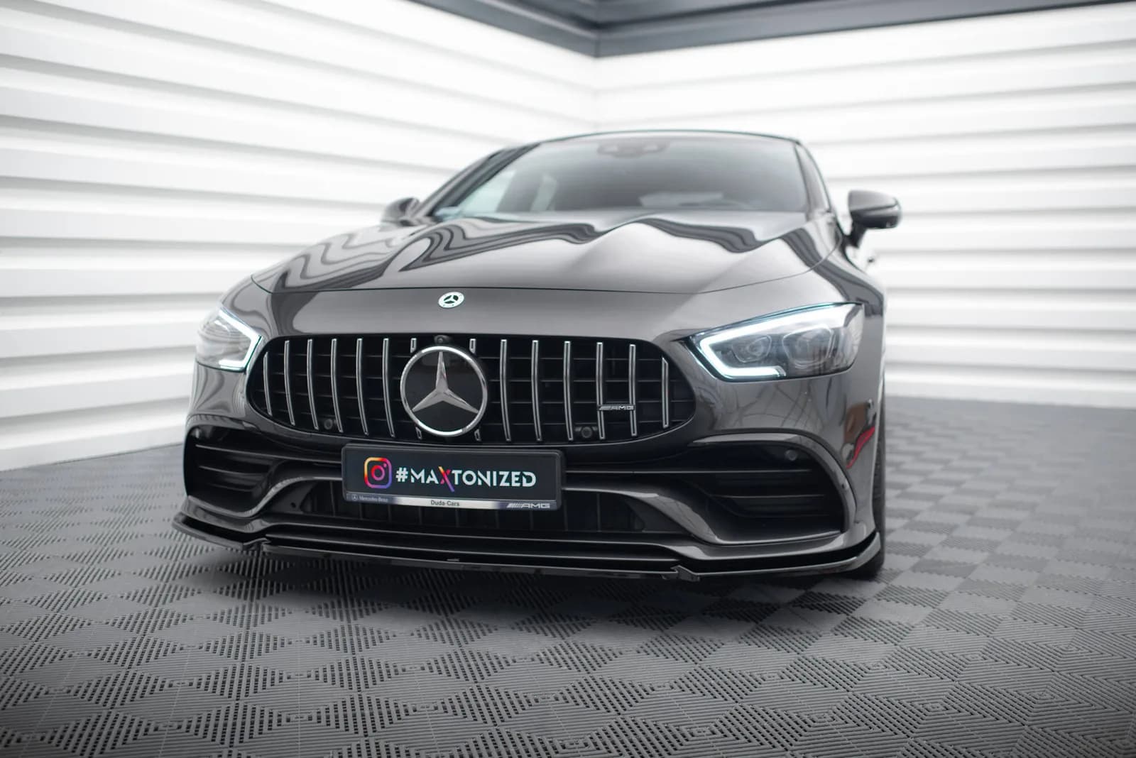 Передній сплітер V.2 Maxton Mercedes-AMG GT 53 4-Door Coupe X290 - фото My Tuning Lab