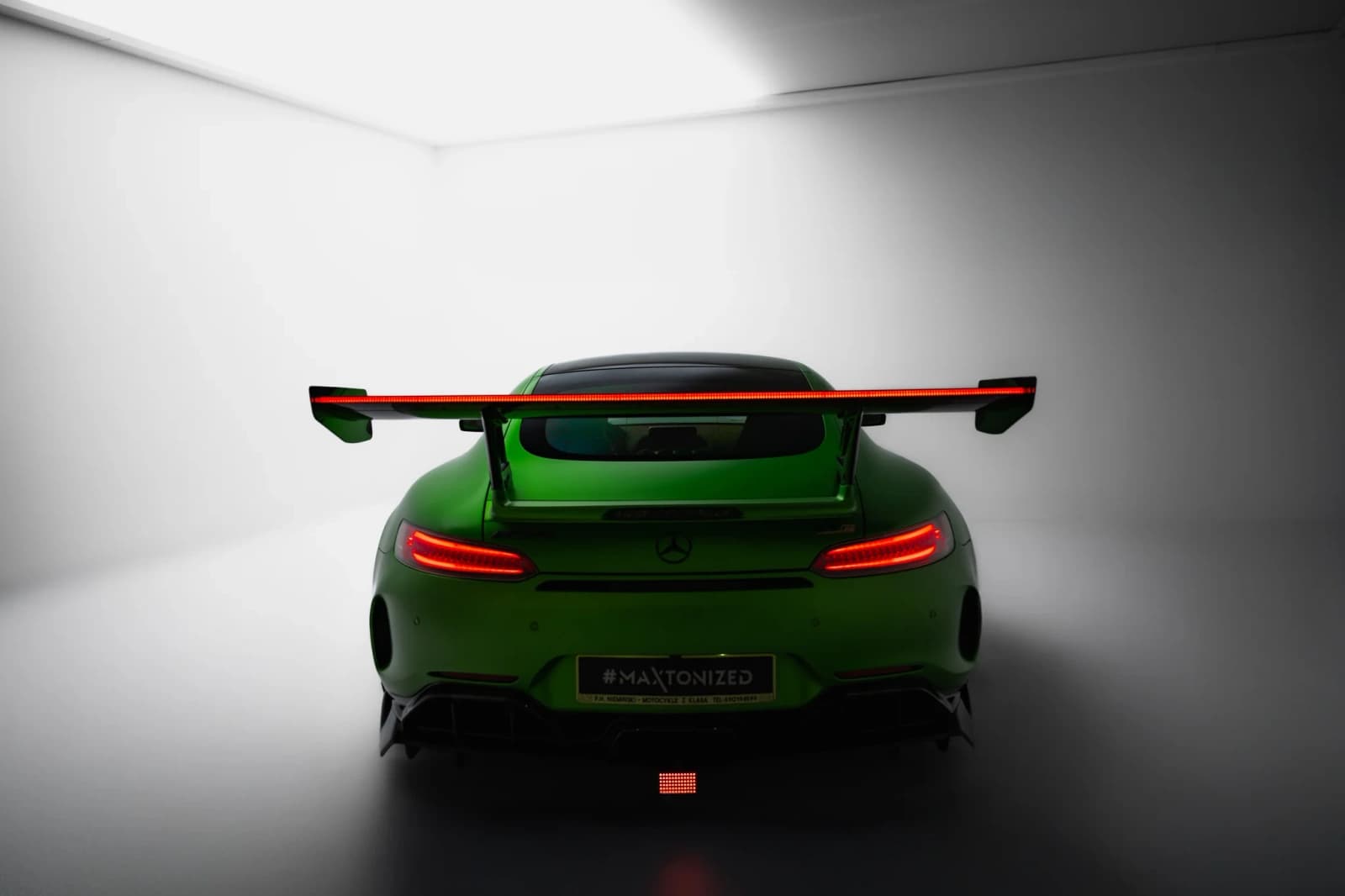 Karbonowy Spoiler + LED Maxton Mercedes-AMG GTR C190 Facelift - фото My Tuning Lab