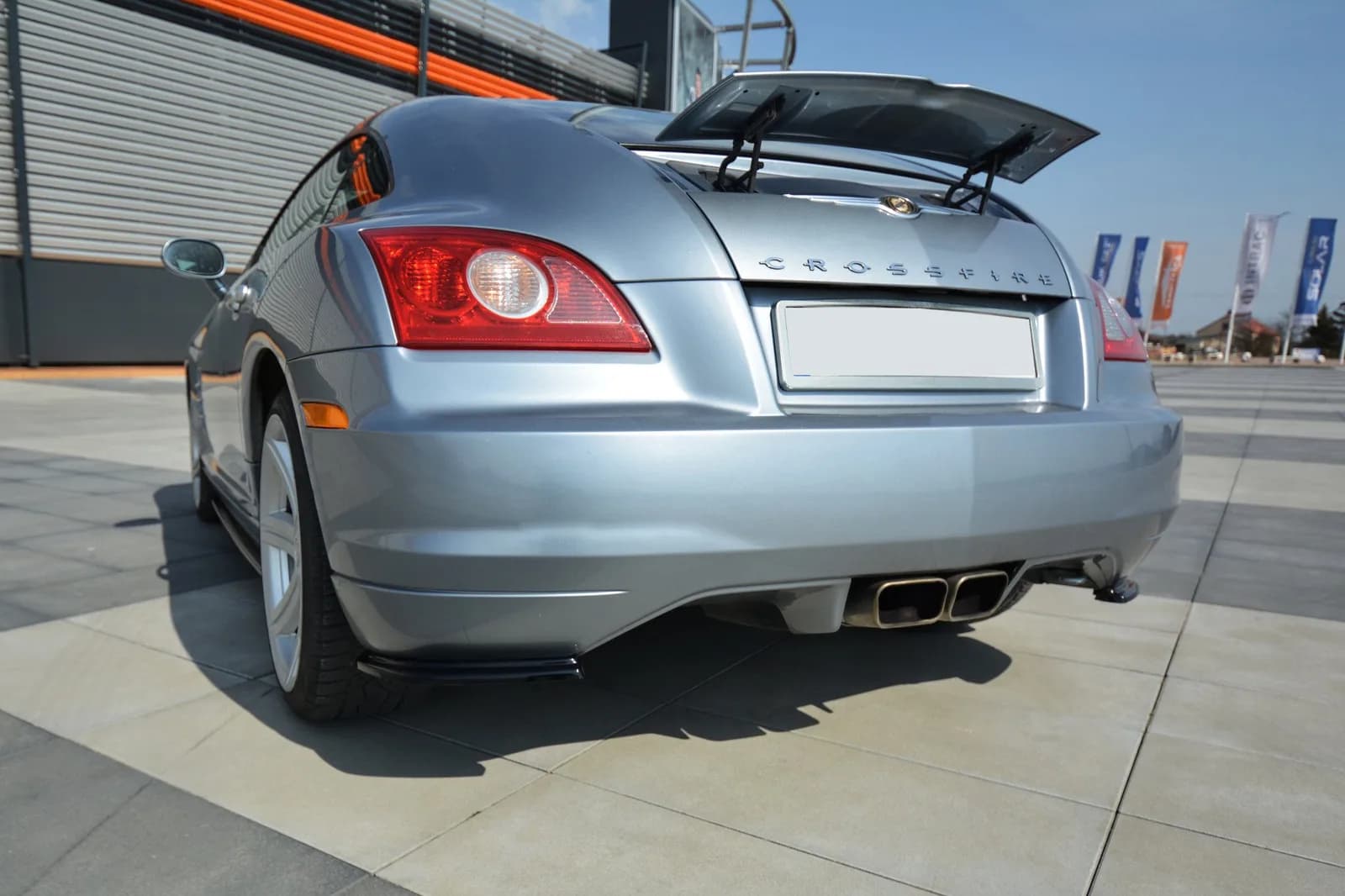 Задні сплітери boczne Maxton Chrysler Crossfire (чорний глянець) - фото My Tuning Lab