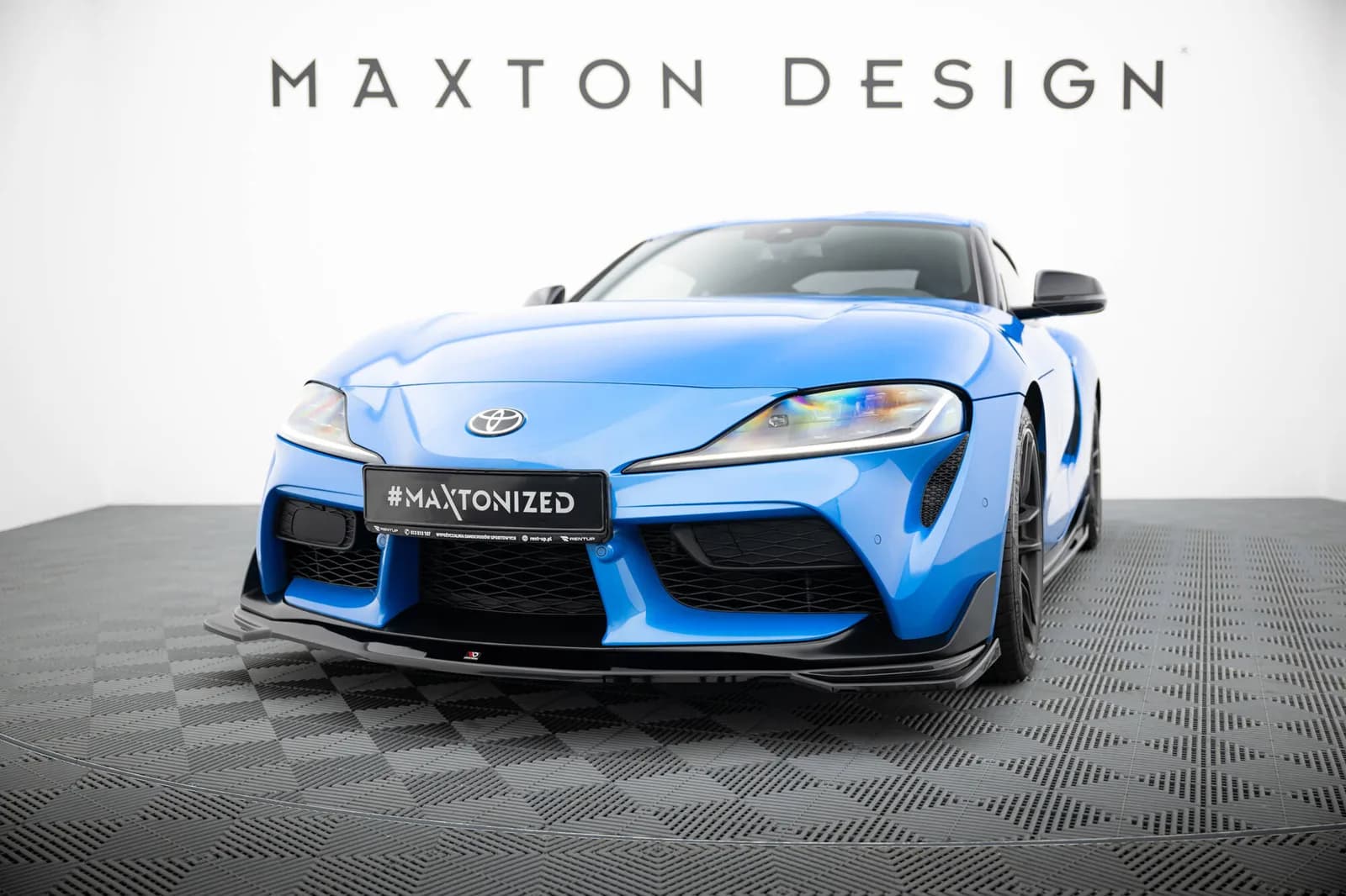 Передній сплітер Maxton V1 Toyota Supra MK5 (чорний глянець) - фото My Tuning Lab