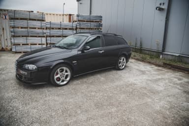 Накладки на пороги Maxton Alfa Romeo 156 Facelift (чорний глянець) - фото My Tuning Lab