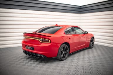 Накладки на пороги Street Pro Maxton Dodge Charger RT Mk7 Facelift - фото My Tuning Lab
