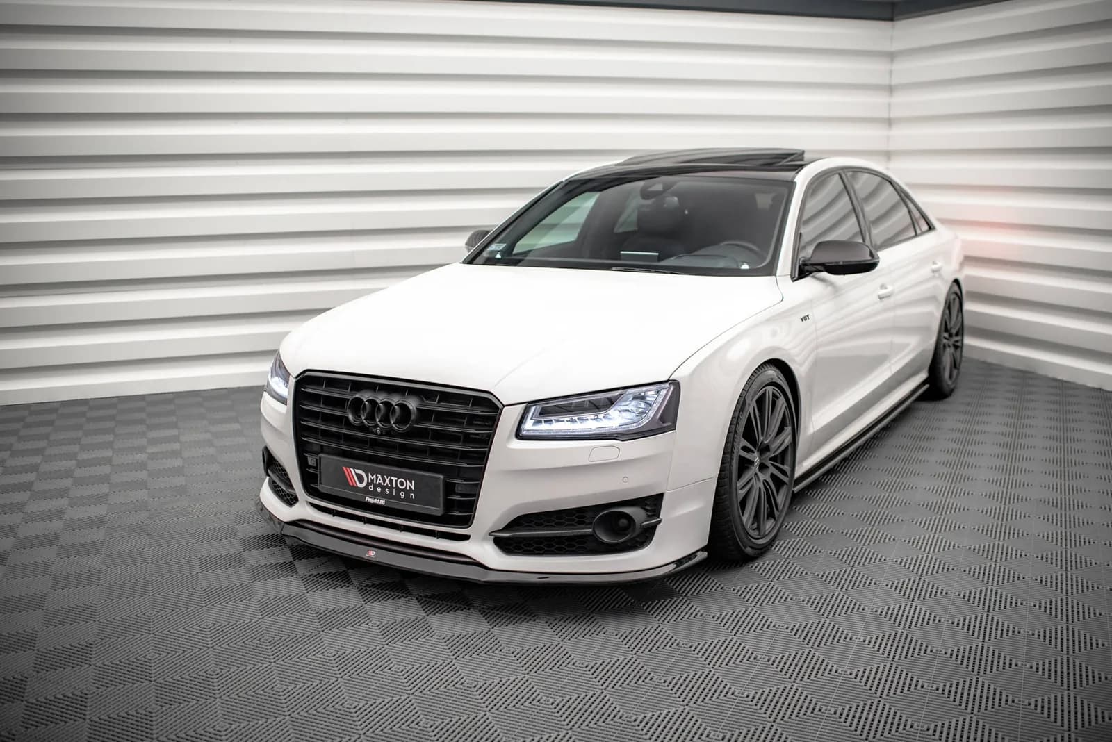 Передній сплітер V.2 Maxton Audi S8 D4 FL - фото My Tuning Lab