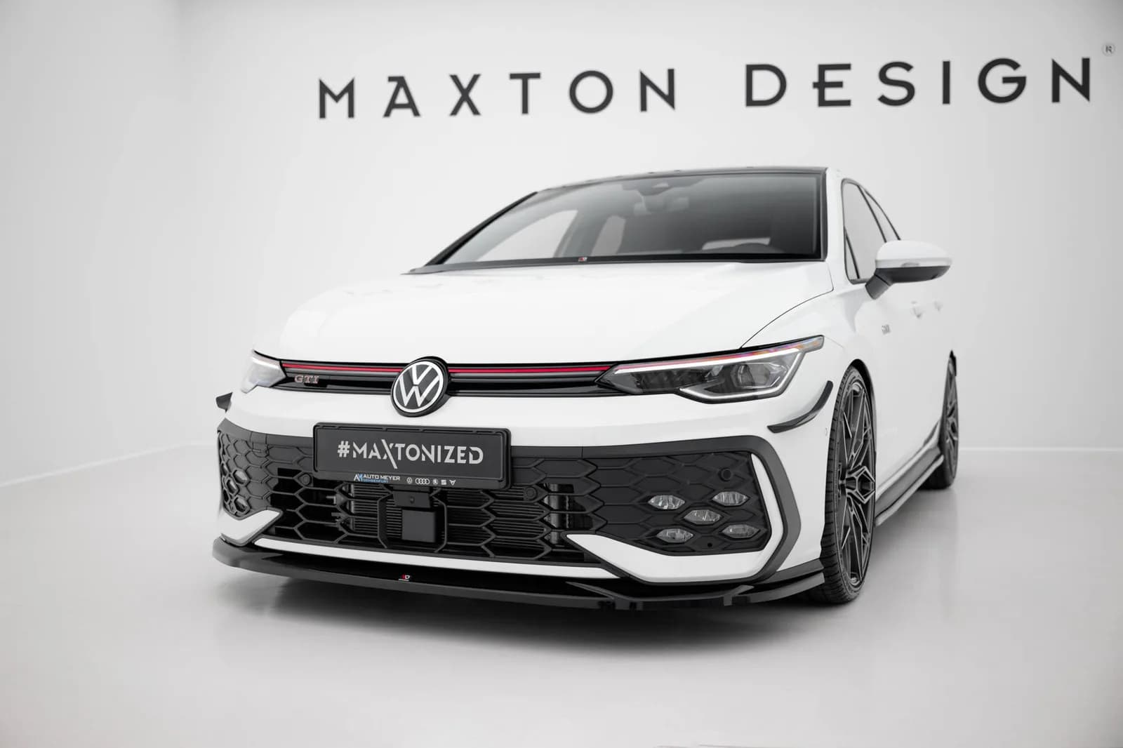 Передній сплітер V.4 Maxton Volkswagen Golf GTI / GTE / R-Line Mk8 Facelift - фото My Tuning Lab
