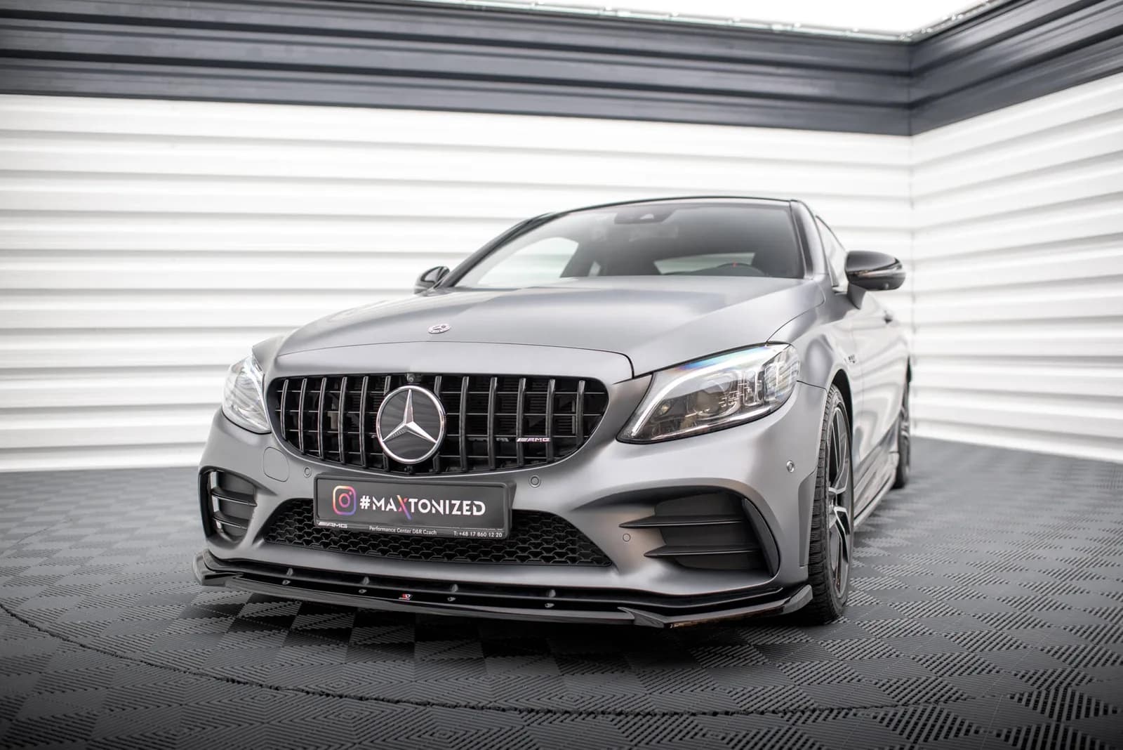 Передній сплітер V.2 Maxton Mercedes-AMG C43 Coupe / Cabrio / Sedan / Estate C205 / A205 / W205 / S205 Facelift - фото My Tuning Lab