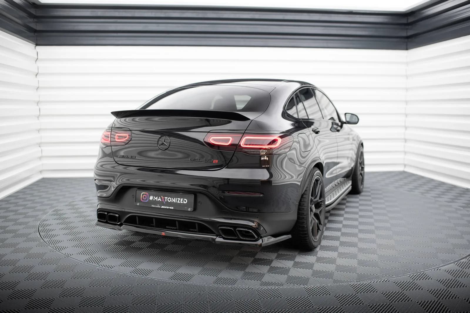 Задній сплітер (Z Dyfuzorem) Maxton Mercedes-AMG GLC 63 Coupe C253 Facelift - фото My Tuning Lab
